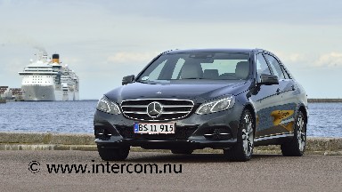 322 Mercedes-Benz E400
